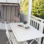 Strandgut Balkon 400 M *